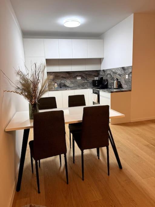 Danubius 1805 Apartamento Bratislava Exterior foto