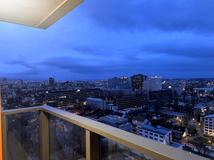 Danubius 1805 Apartamento Bratislava Exterior foto