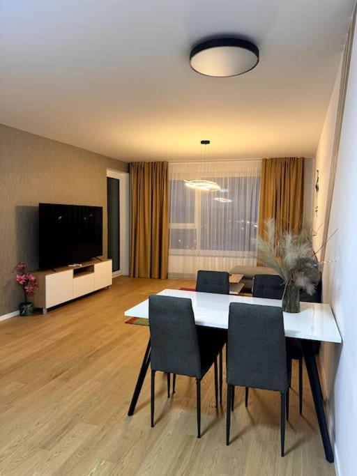 Danubius 1805 Apartamento Bratislava Exterior foto